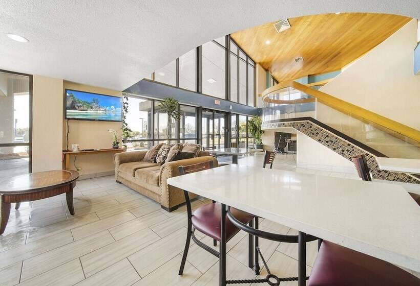 فندق Baymont By Wyndham Muncie Near Ball State University