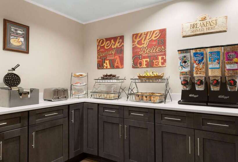 בית מלון כפרי Ormond Beach Inn