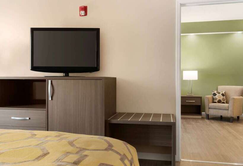 בית מלון כפרי Ormond Beach Inn