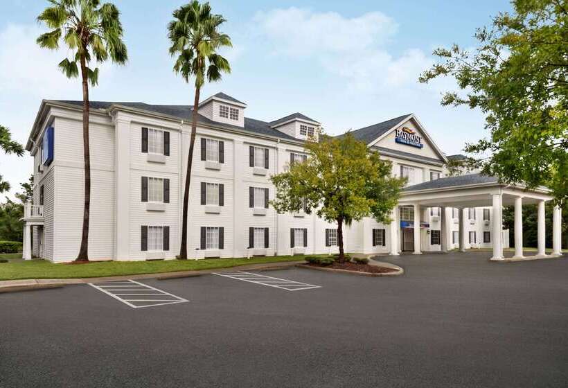 בית מלון כפרי Ormond Beach Inn