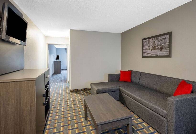 هتل Baymont By Wyndham Pooler/savannah