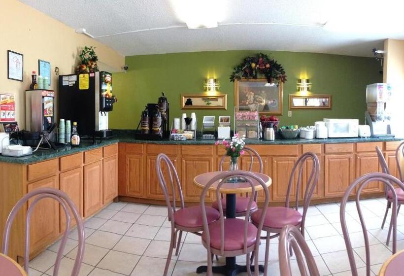 酒店 Baymont By Wyndham Troy