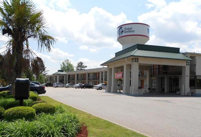 酒店 Baymont By Wyndham Troy