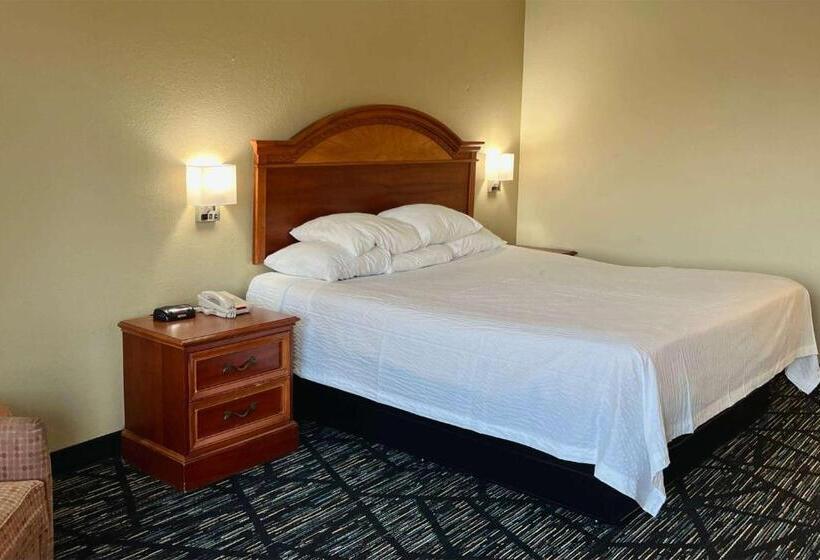 酒店 Baymont By Wyndham Troy