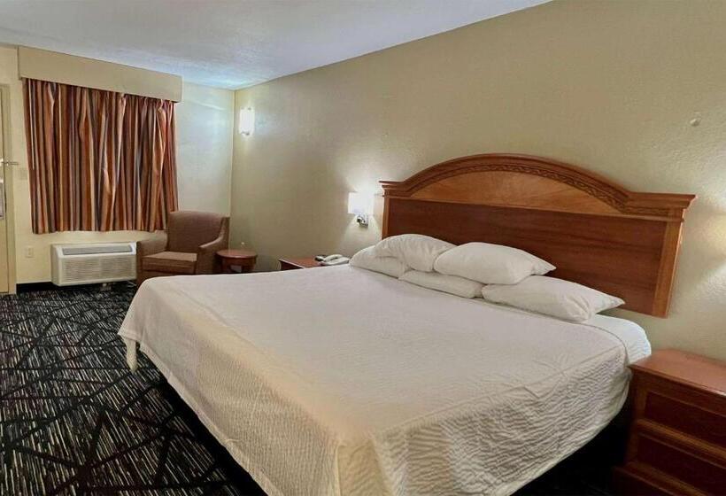 酒店 Baymont By Wyndham Troy