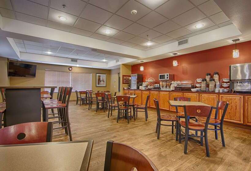 Best Western Plus Tulsa Woodland Hills Hotel And Suites