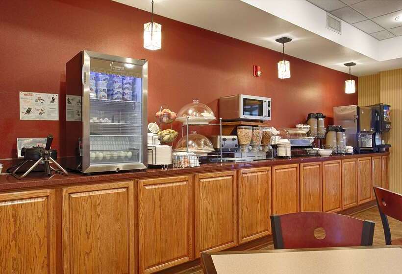 Best Western Plus Tulsa Woodland Hills Hotel And Suites