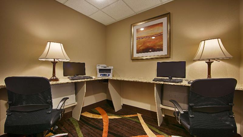 Best Western Plus Tulsa Woodland Hills Hotel And Suites