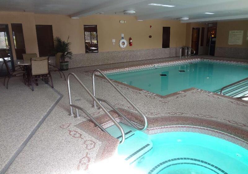 Best Western Plus Tulsa Woodland Hills Hotel And Suites