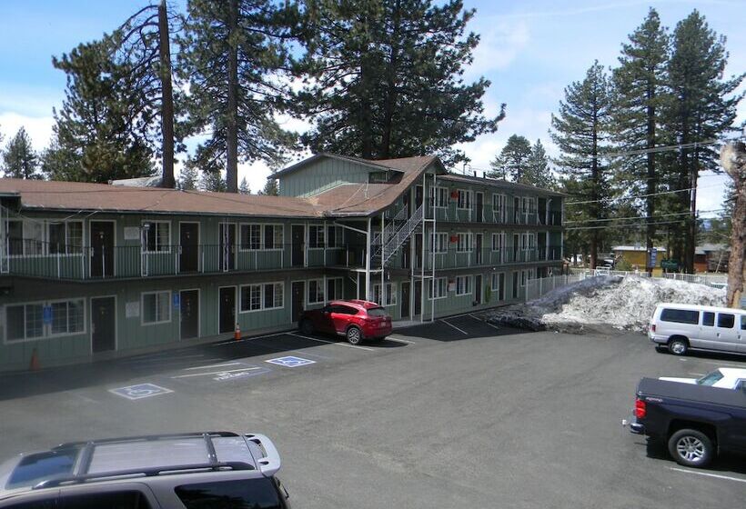 ホテル Budget Inn At The Heavenly Gondola