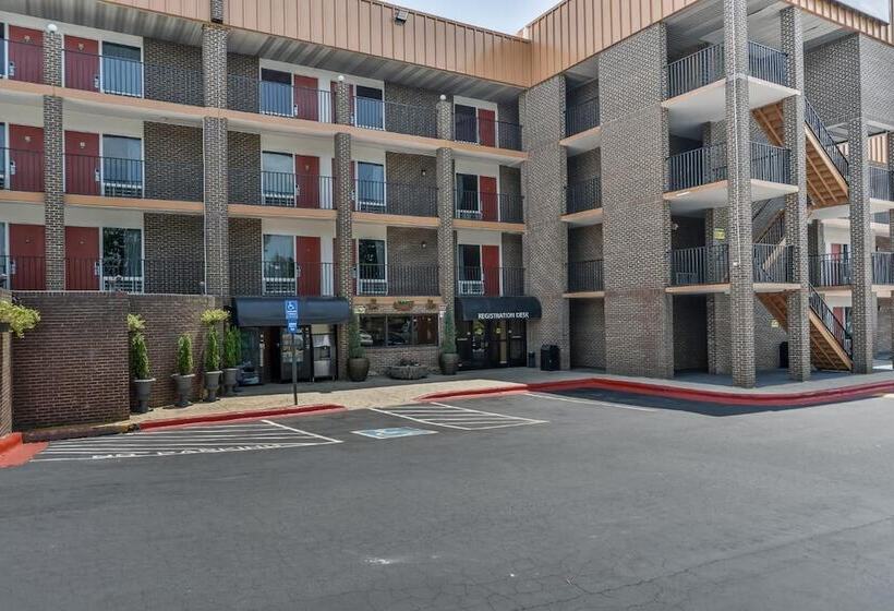 酒店 Red Roof Inn Raleigh Northeast   Downtown