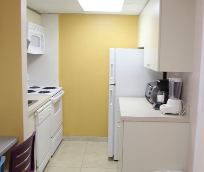 호텔 Canada House Beach Club Resort