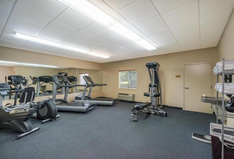 בית מלון כפרי Candlewood Suites New Bern, An Ihg