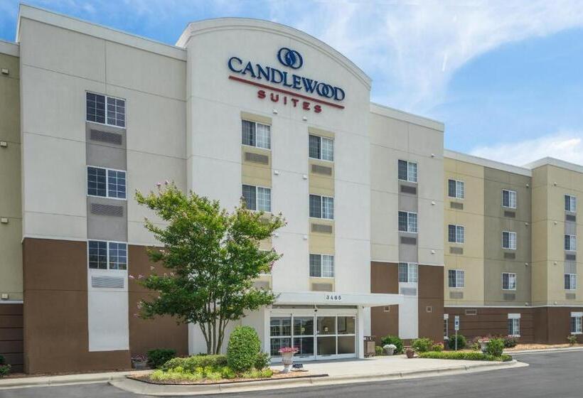 هتل Candlewood Suites New Bern, An Ihg