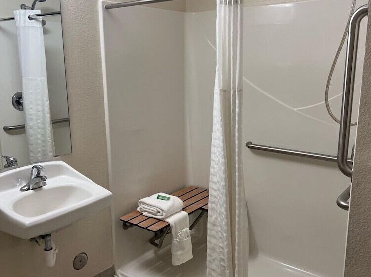 Grandstay Hotel & Suites Becker Big Lake