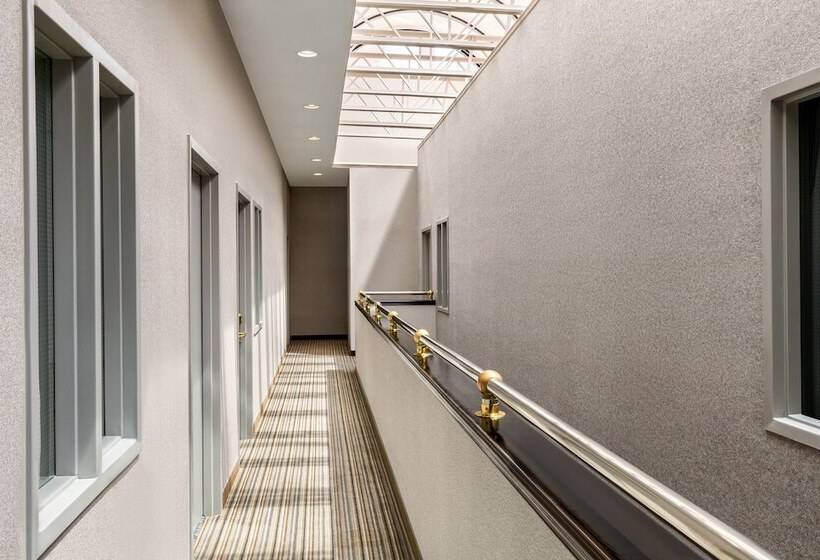 호텔 Days Inn By Wyndham Philadelphia Convention Center