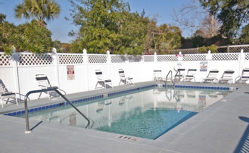 酒店 Executive Inn Panama City Beach