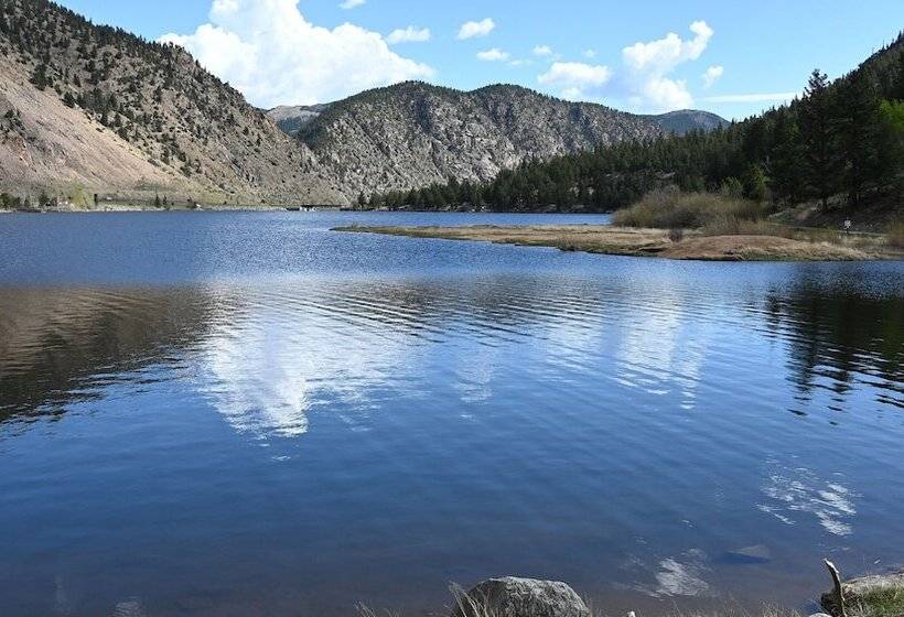 酒店 Georgetown Lodge