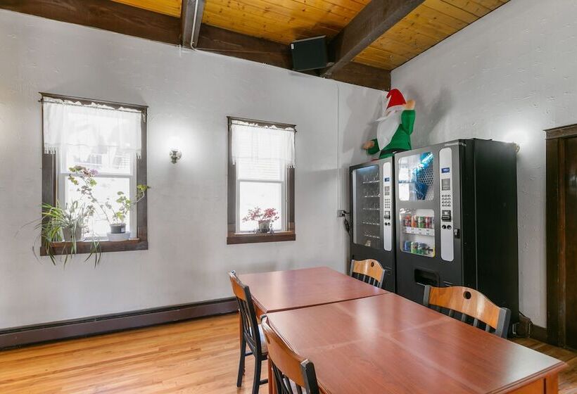 酒店 Georgetown Lodge