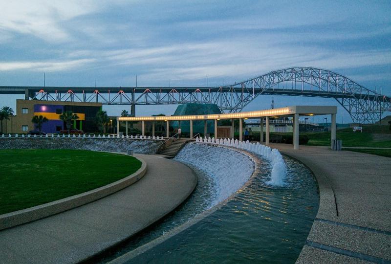 Отель Harbor Inn Bayfront