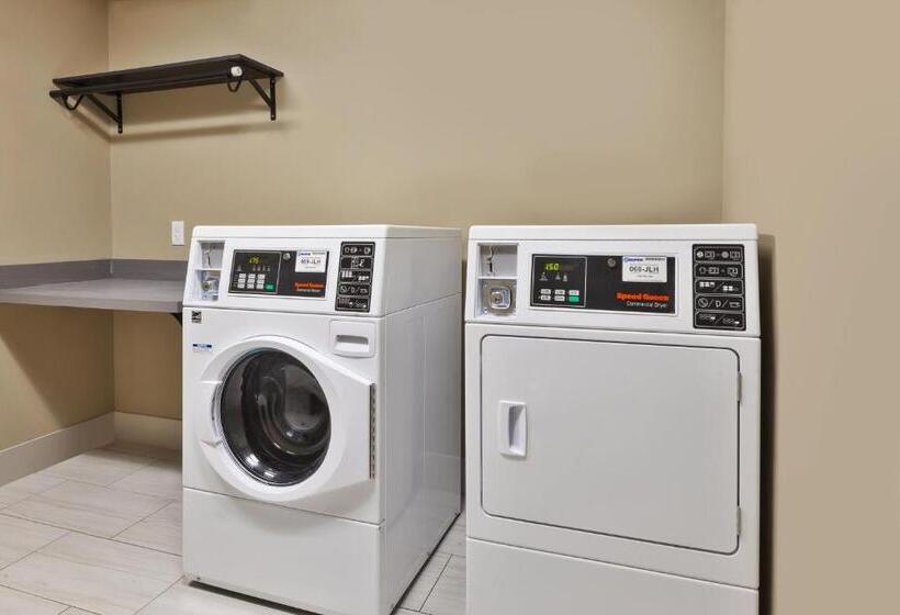 호텔 Holiday Inn Express & Suites   Milan   Sandusky Area, An Ihg