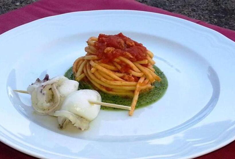 בית מלון כפרי Hr