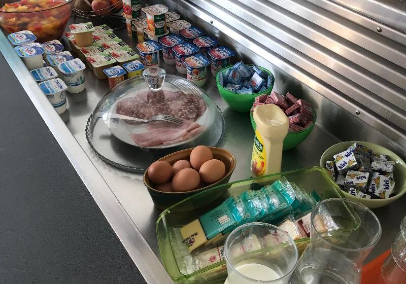 Отель Initial By Balladins Tours Sud