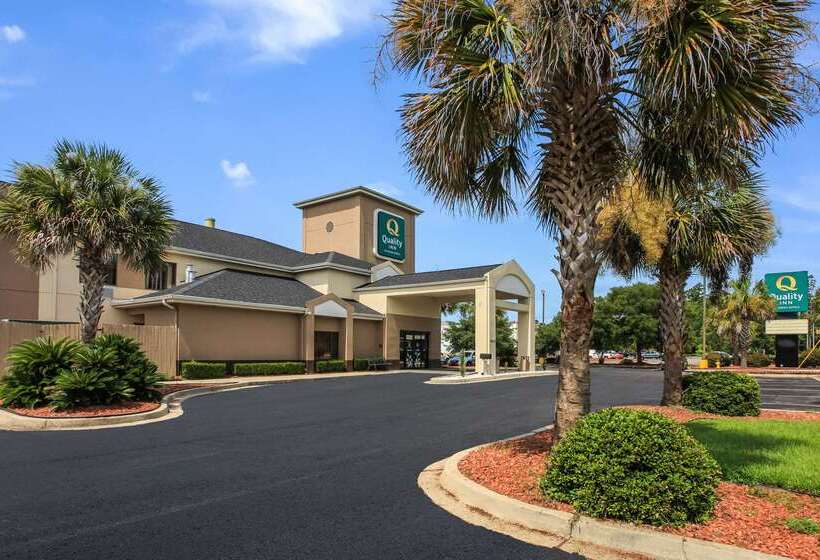 ホテル Quality Inn Conway Northwest