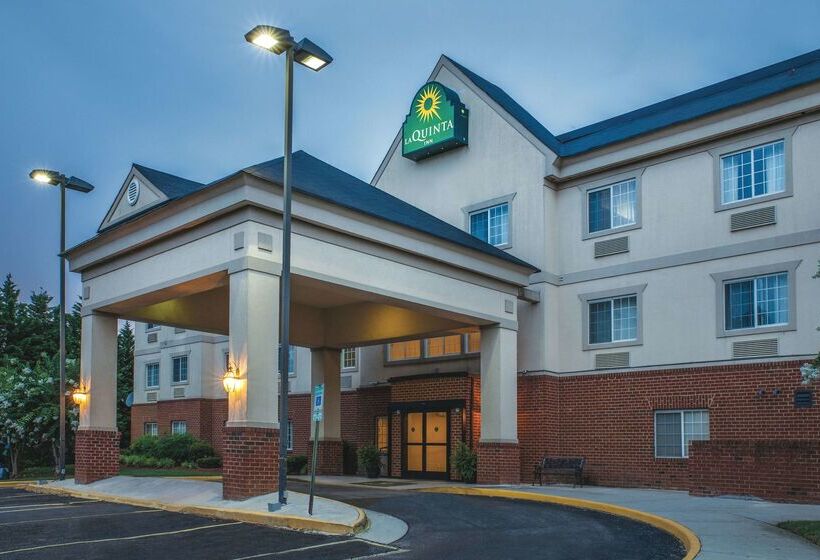 هتل La Quinta Inn By Wyndham Richmond South