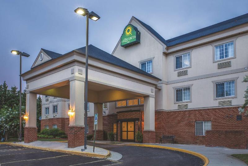 هتل La Quinta Inn By Wyndham Richmond South