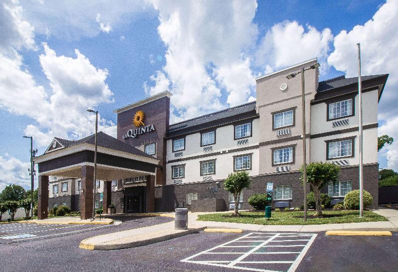 هتل La Quinta Inn By Wyndham Richmond South