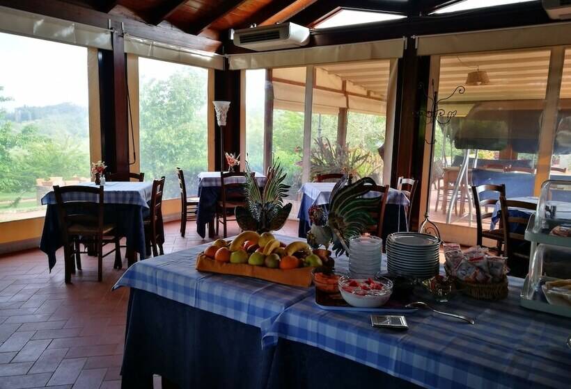 فندق Locanda Le Boscarecce