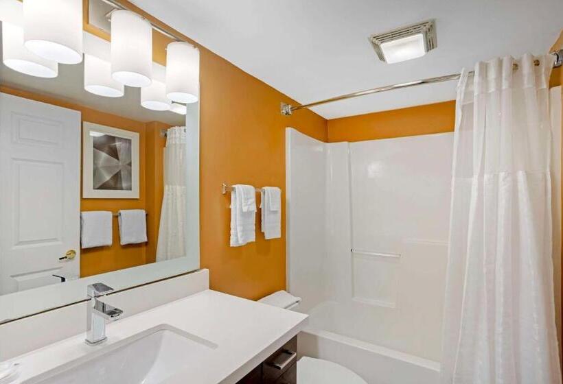 هتل Mainstay Suites Mt Laurel   Philadelphia