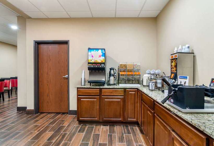 ホテル Marifah Inn