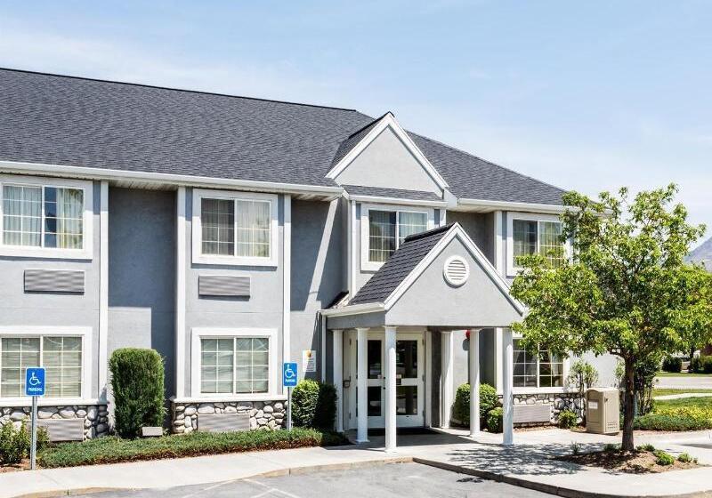 בית מלון כפרי Royal Inn