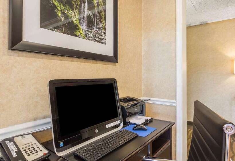 هتل Quality Inn Alcoa Knoxville