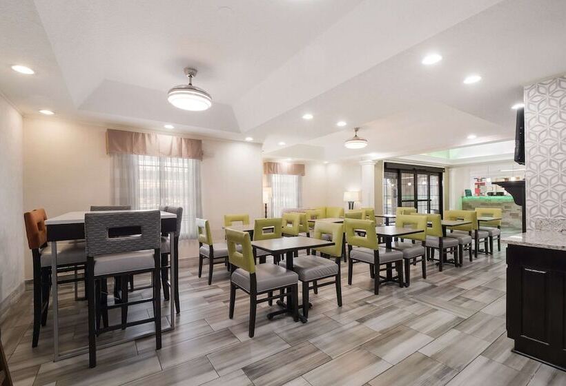 هتل Quality Inn Alcoa Knoxville