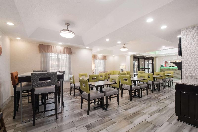 هتل Quality Inn Alcoa Knoxville