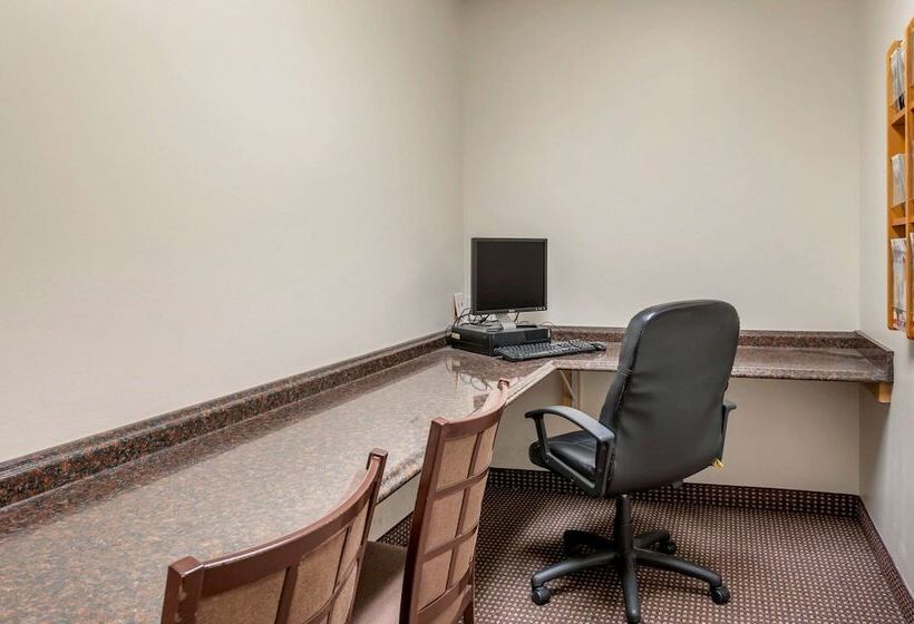 فندق Quality Inn & Suites South Obetz