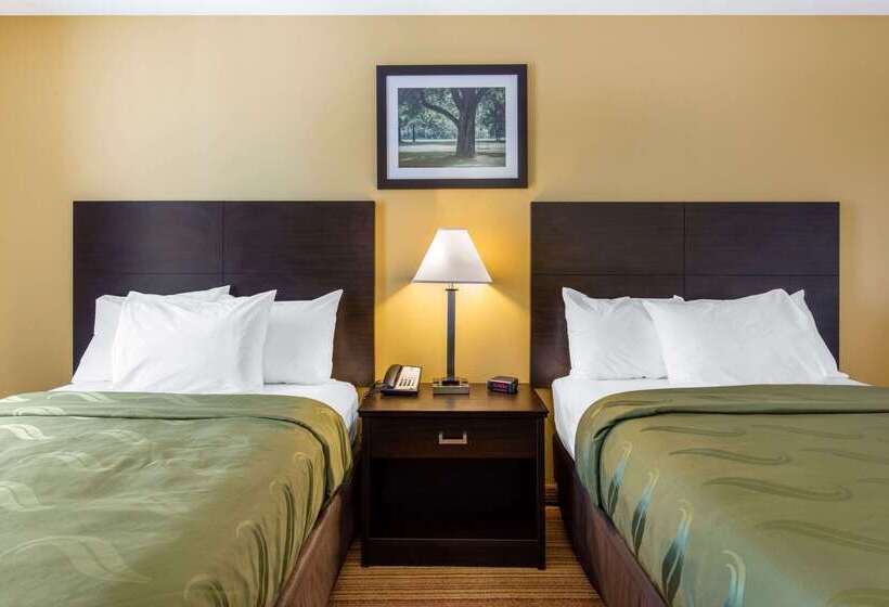 فندق Quality Inn Arab Hwy 231