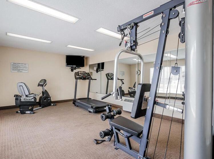 فندق Quality Inn Arab Hwy 231