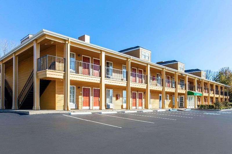 فندق Quality Inn Arab Hwy 231