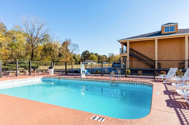 فندق Quality Inn Arab Hwy 231