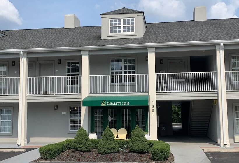 בית מלון כפרי Quality Inn Gallatinnashville Metro