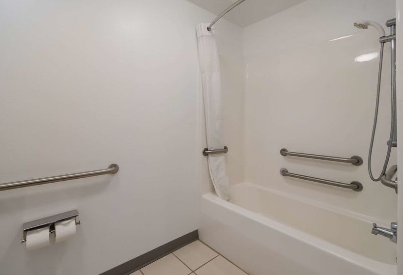 Отель Quality Inn Goldsboro