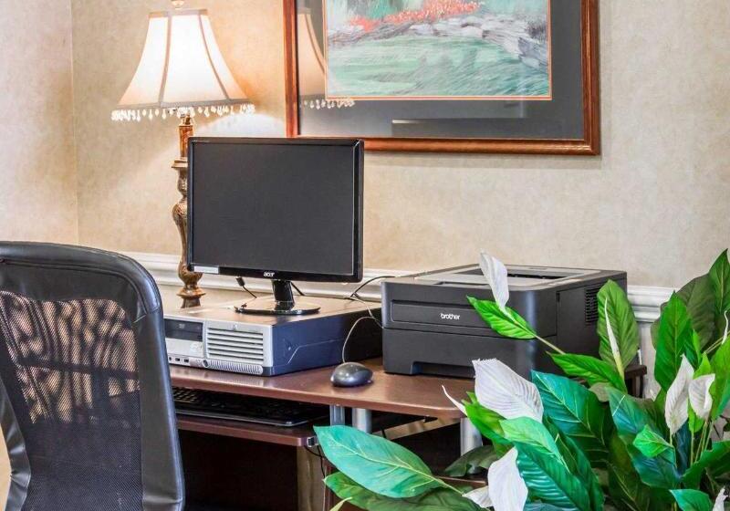 Отель Quality Inn Goldsboro