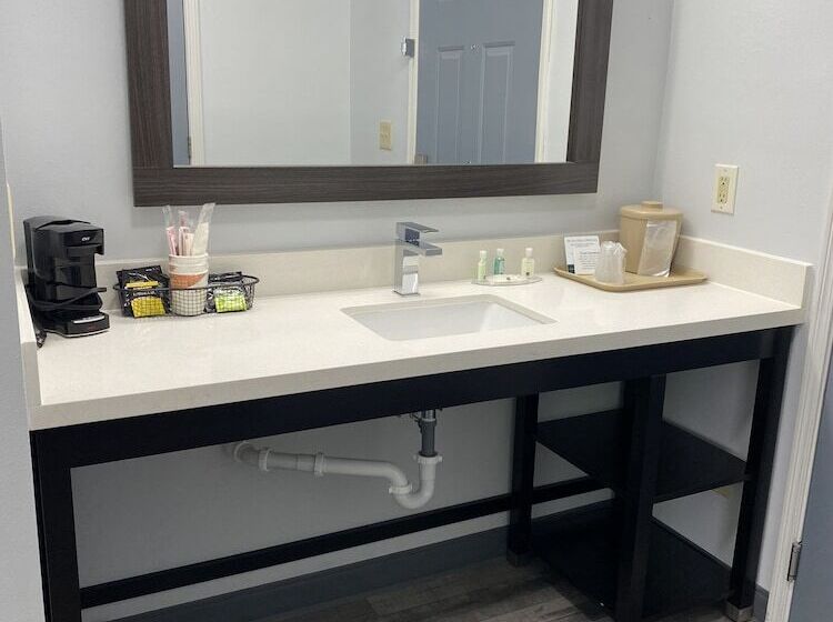 فندق Quality Inn Greeneville