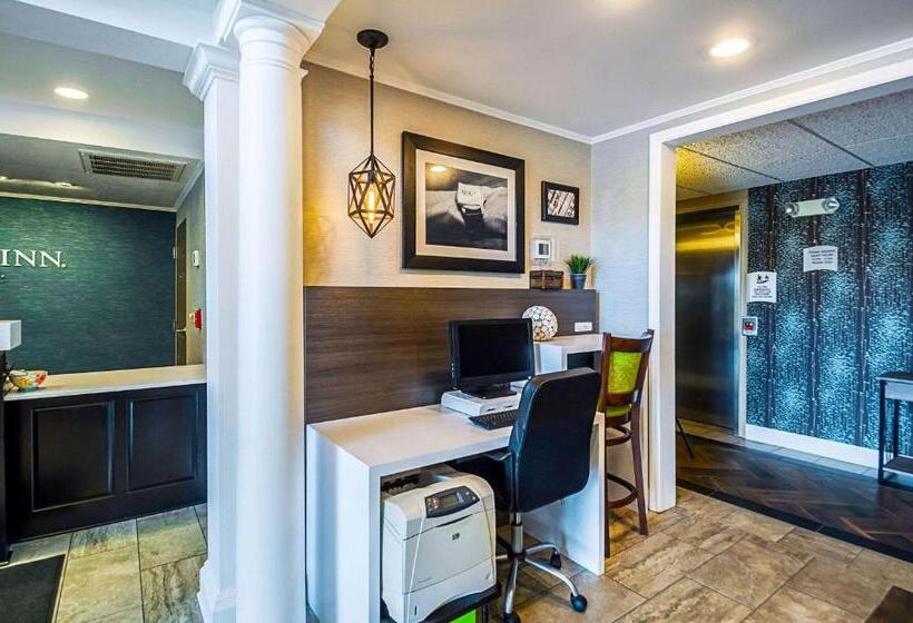 בית מלון כפרי Quality Inn Harrisonburg I81