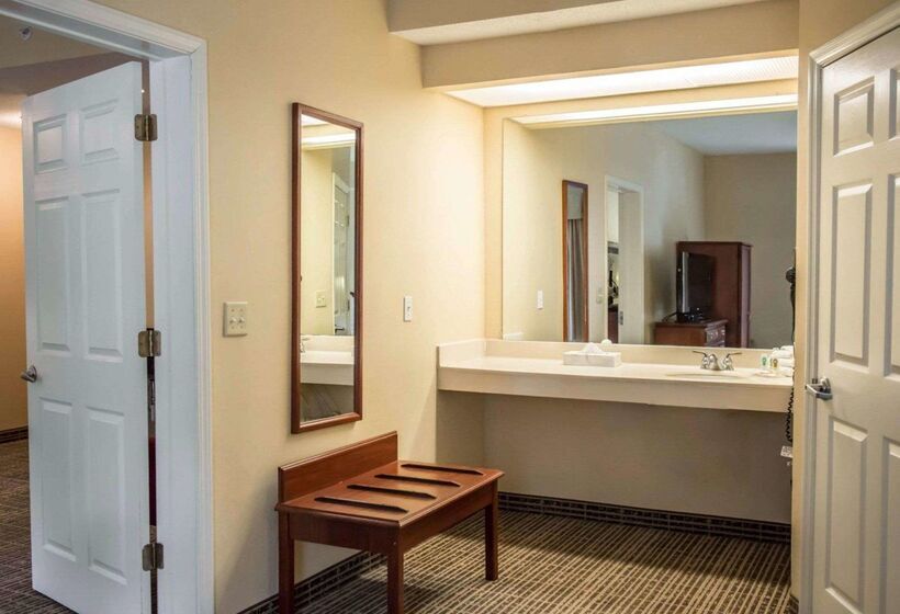 فندق Quality Inn Lake City