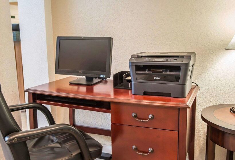 فندق Quality Inn Lake City